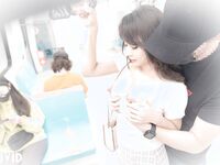 巨乳妙龄女神【乐乐】下班回家途中被电车痴汉尾随趁她熟睡进屋强行交合嘴说不要却迎合着高潮