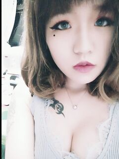 IG知名紋身辣妹 大屁股線下約炮金主無套被猛干呻吟聲堪比女優全程露臉